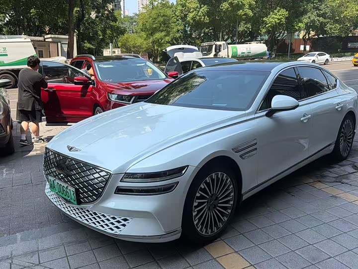 Genesis G80 EV, 2023 — купить в Санкт-Петербурге под ключ