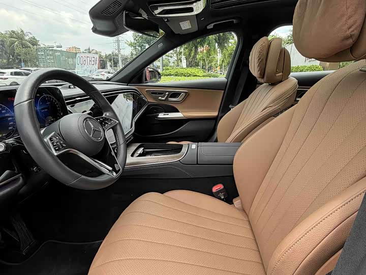 Mercedes-Benz E-Class Hybrid, 2024 — фото 6 из 9