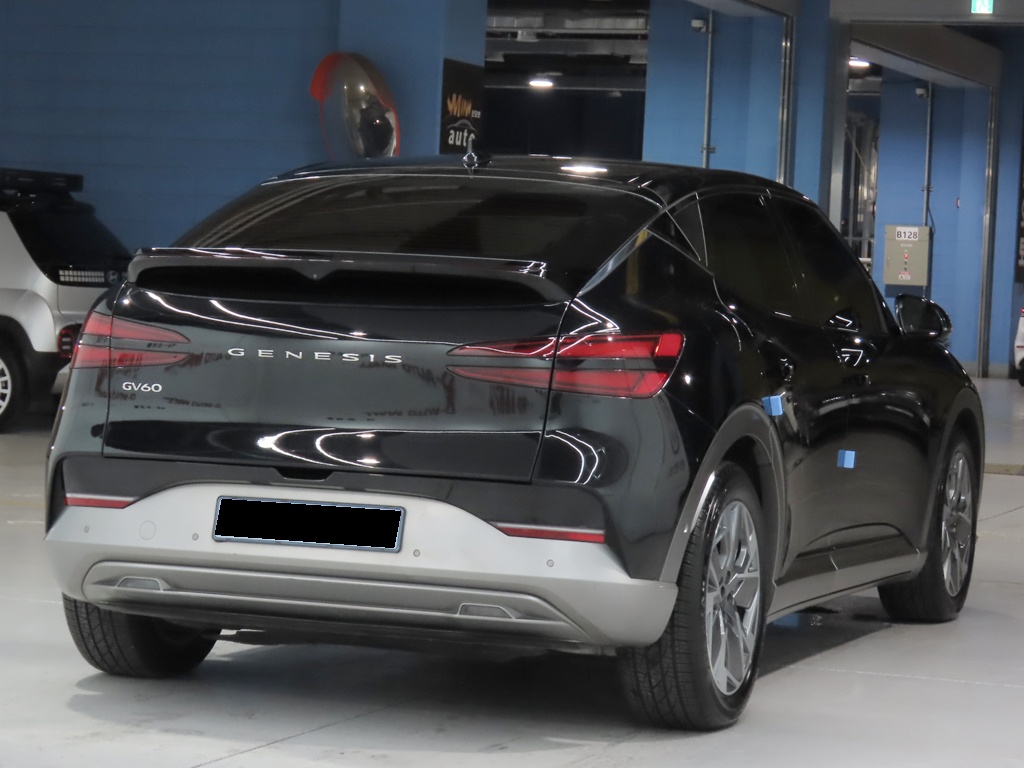 Genesis GV60, 2021 — фото 4 из 12