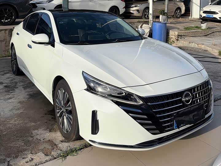 Nissan Teana, 2023 — фото 4 из 9