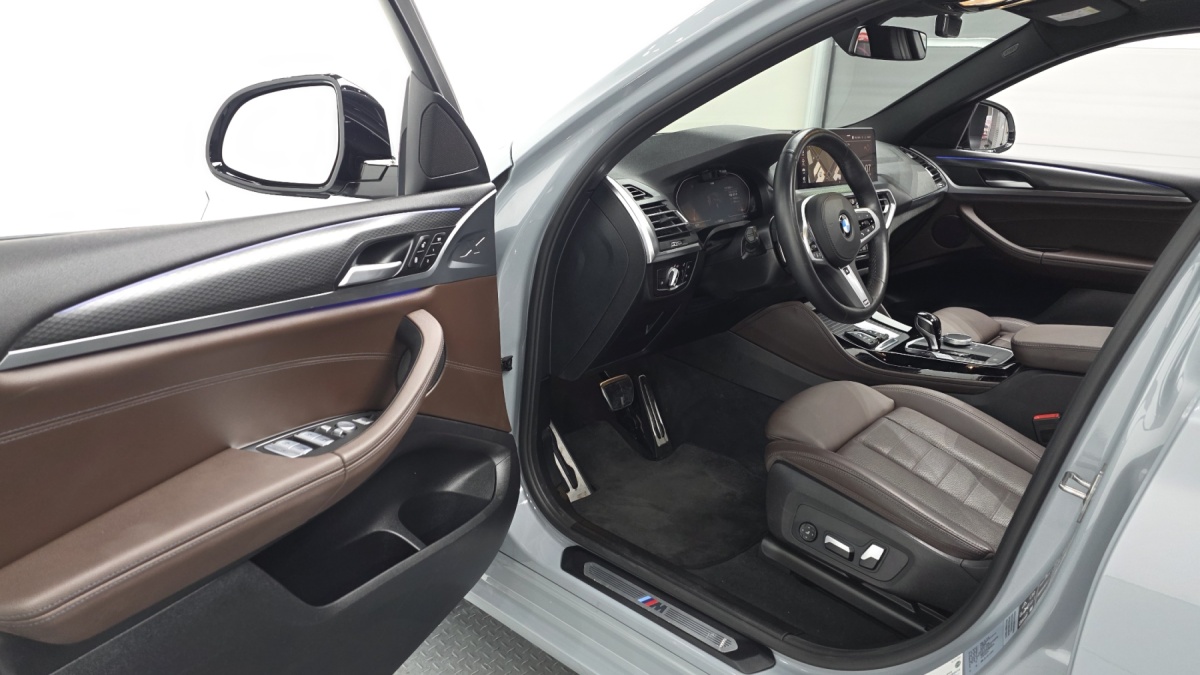 BMW X4, 2022 — фото 9 из 12