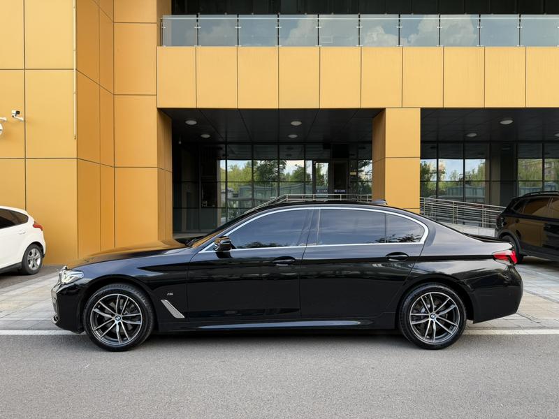 BMW 5 Series, 2022 — фото 4 из 12