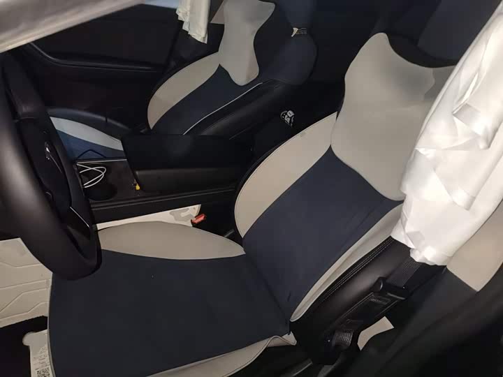 Tesla Model Y, 2023 — фото 8 из 9