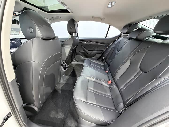 Skoda Octavia Pro, 2022 — фото 8 из 9