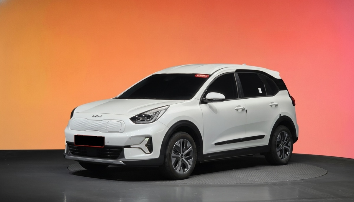 Kia Niro, 2023 — купить в Владимире под ключ