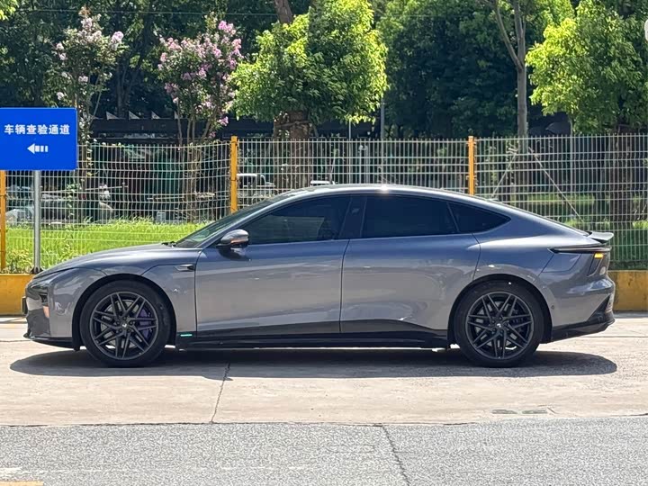 Geely Jiyue 07, 2025 — фото 4 из 9