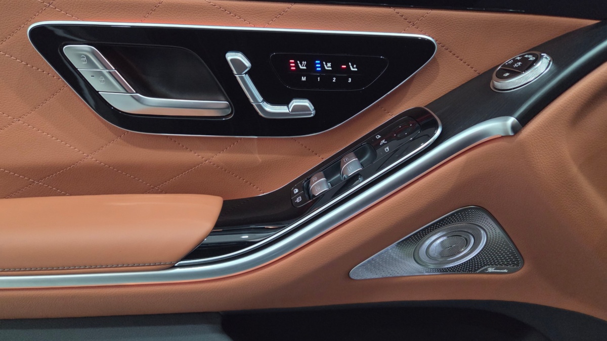 Mercedes-Benz S-Class, 2025 — фото 10 из 12