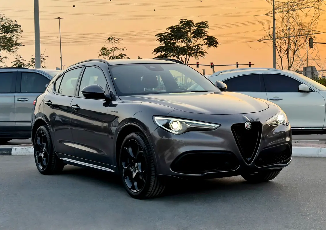 Alfa Romeo Stelvio, 2022 — фото 3 из 10