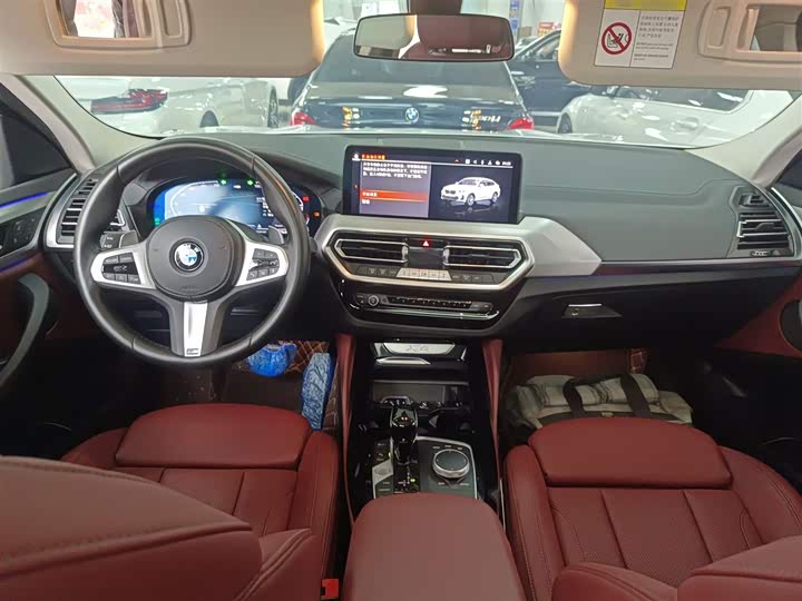 BMW X4, 2022 — фото 6 из 9