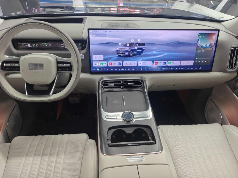 Geely Galaxy M9, 2025 — фото 9 из 12
