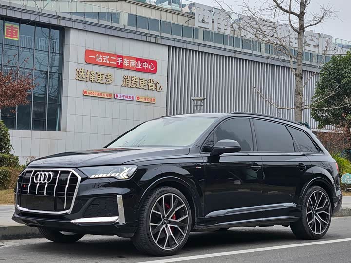 Audi Q7, 2024 — купить в Саранске под ключ