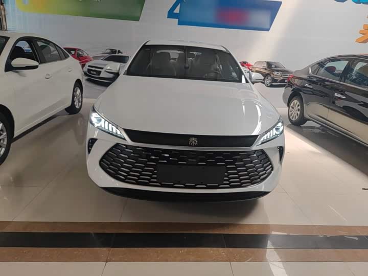 BYD Qin Plus, 2026 — фото 3 из 9