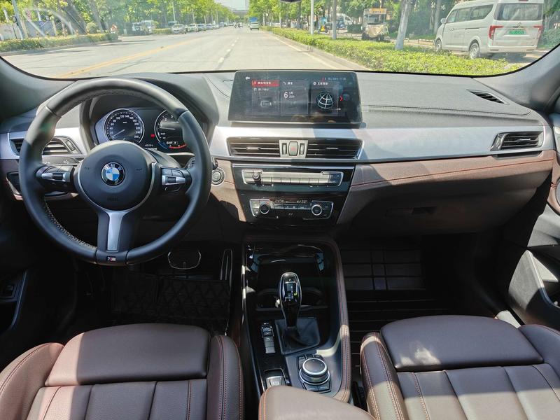 BMW X2, 2022 — фото 7 из 11