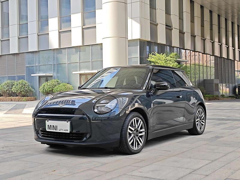 Mini Cooper, 2024 — купить в Ульяновске под ключ