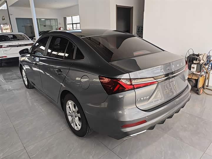 Roewe i5, 2024 — фото 5 из 9