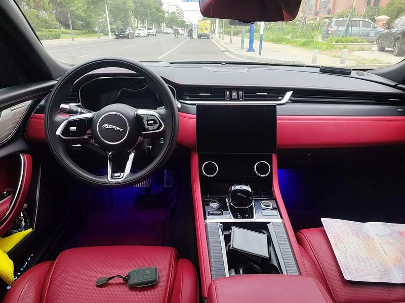 Jaguar XF L, 2022 — фото 10 из 12