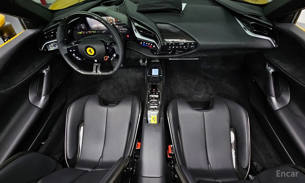 Ferrari SF90, 2023 — фото 7 из 12