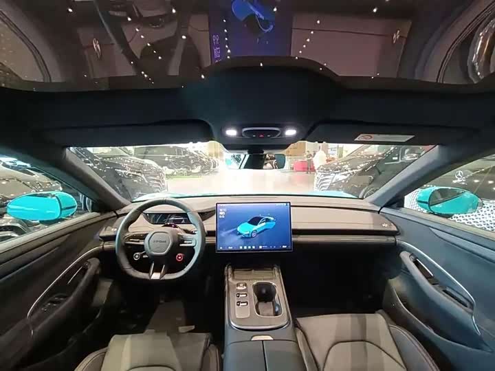 Xiaomi SU7, 2024 — фото 5 из 9