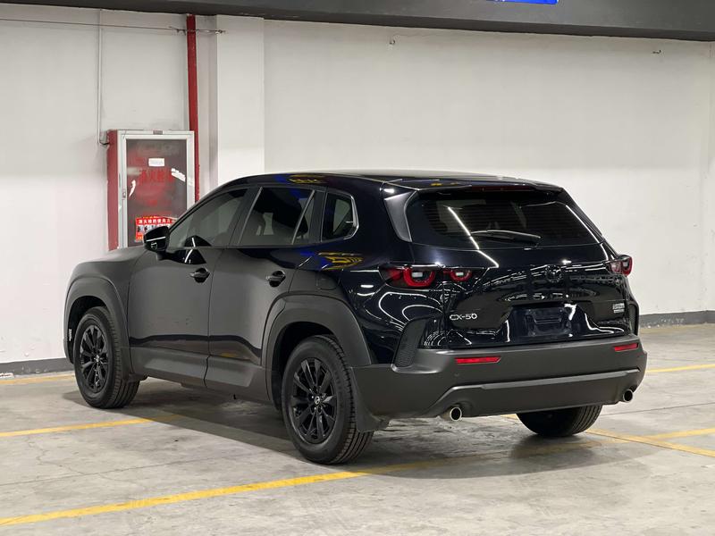 Mazda CX-50, 2023 — фото 4 из 12