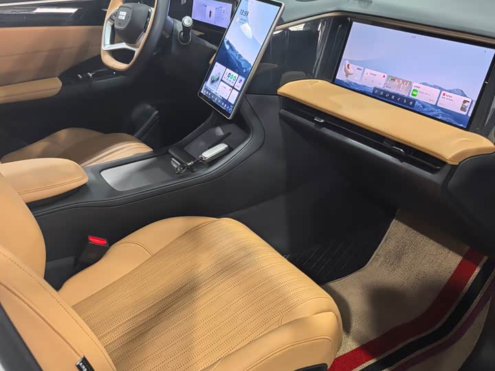 Geely Galaxy L7, 2024 — фото 6 из 9