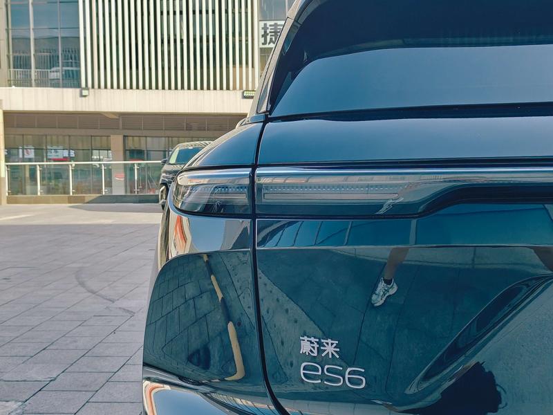 Nio ES6, 2023 — фото 9 из 12