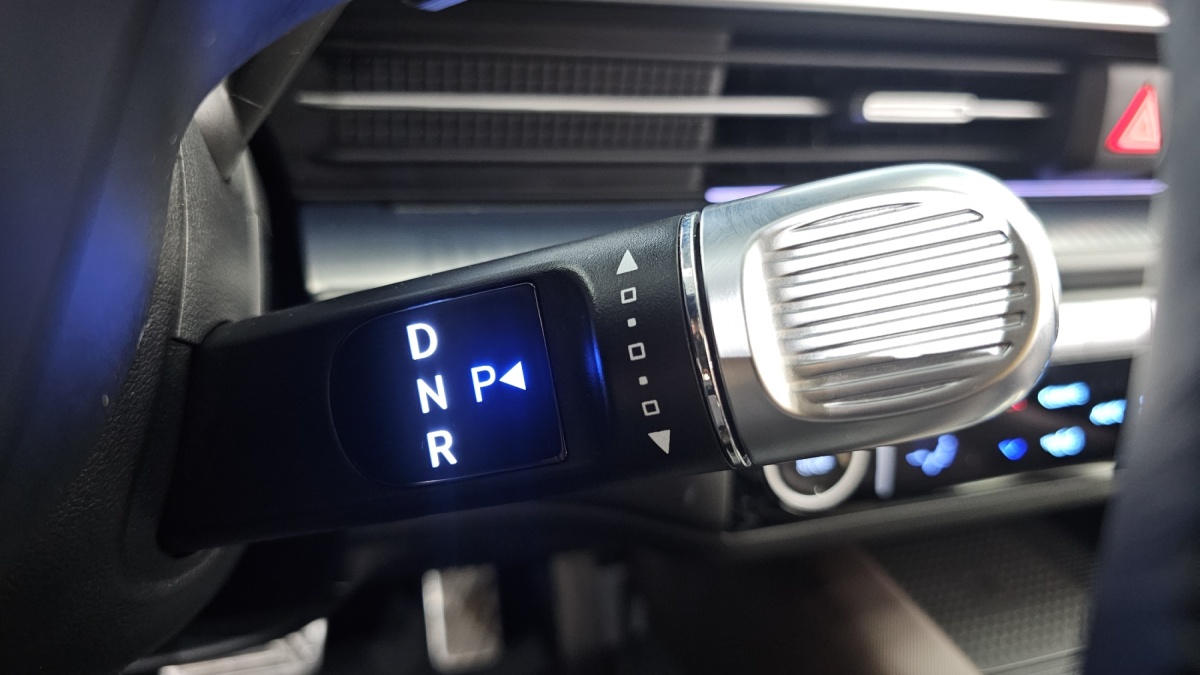 Hyundai Ioniq 6, 2023 — фото 8 из 12
