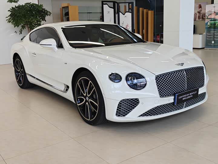 Bentley Continental GT, 2022 — фото 2 из 9