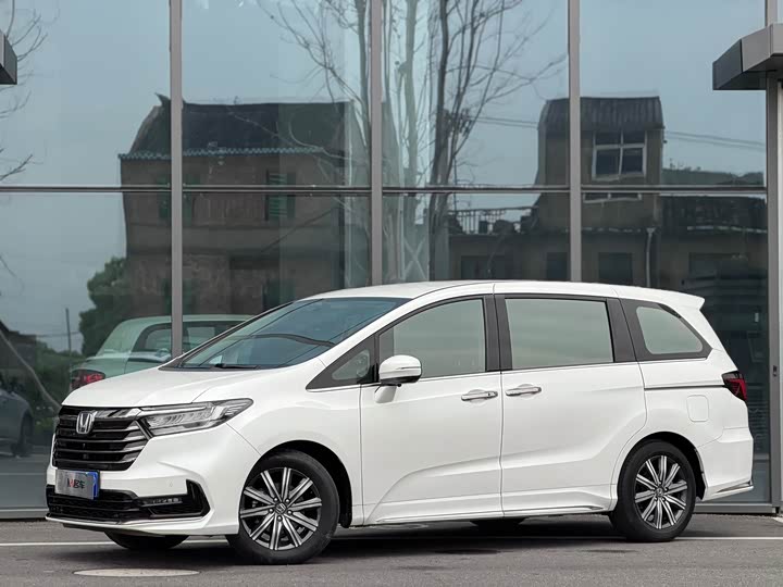 Honda Odyssey, 2022 — купить в Москве под ключ