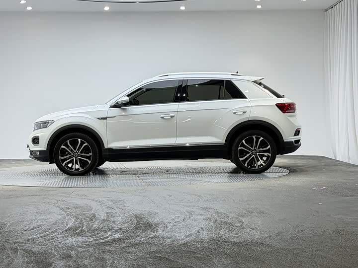 Volkswagen T-Roc, 2022 — фото 7 из 9