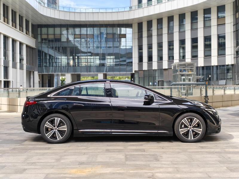 Mercedes-Benz EQE, 2025 — фото 8 из 12
