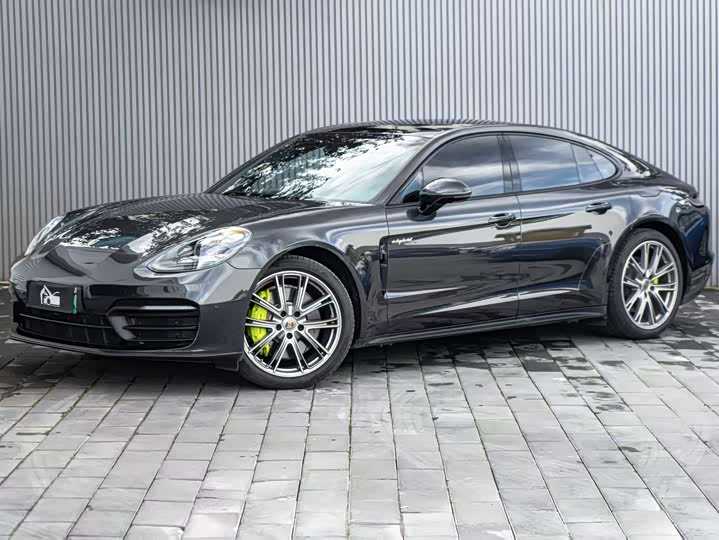 Porsche Panamera Hybrid, 2022 — купить в Перми под ключ
