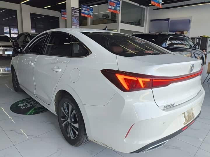 Changan Eado Plus, 2024 — фото 5 из 9