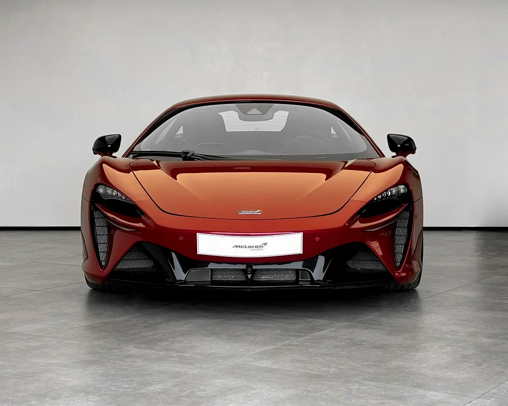 McLaren Artura, 2023