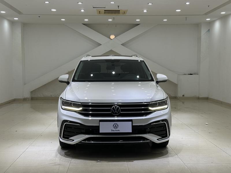 Volkswagen Tiguan L Pro, 2022 — фото 2 из 10