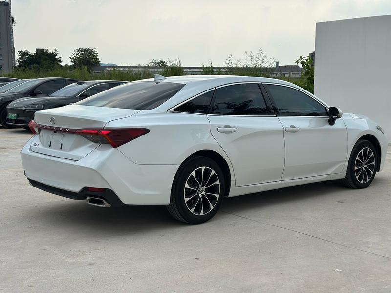Toyota Avalon, 2023 — фото 6 из 12