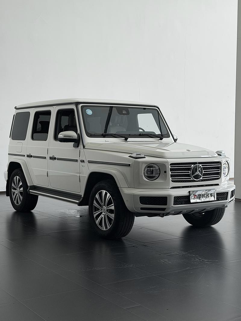 Mercedes-Benz G-Class, 2023 — фото 3 из 9