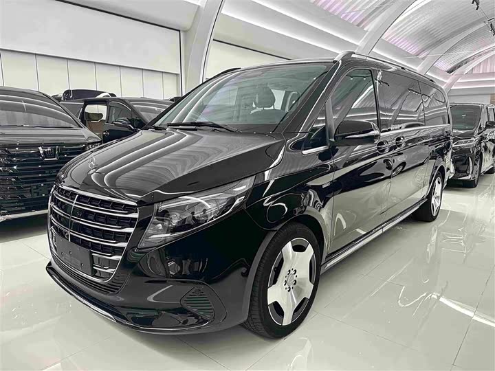 Mercedes-Benz V-Class, 2024 — купить в Оренбурге под ключ