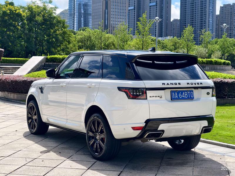 Land Rover Range Rover Sport, 2022 — фото 4 из 10