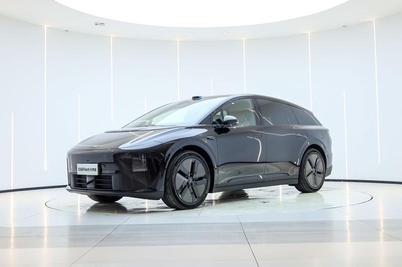 LiXiang i6, 2025 — купить в Рязани под ключ