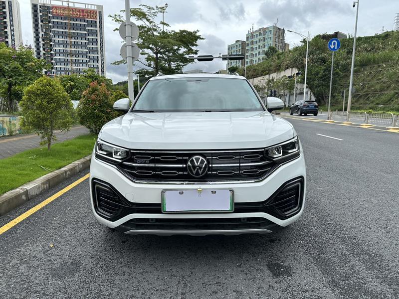 Volkswagen Tayron GTE Hybrid, 2022 — фото 2 из 12