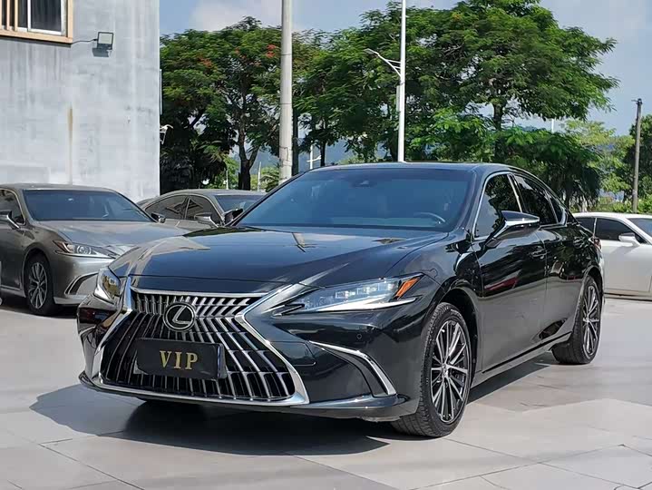 Lexus ES, 2024 — купить в Костроме под ключ