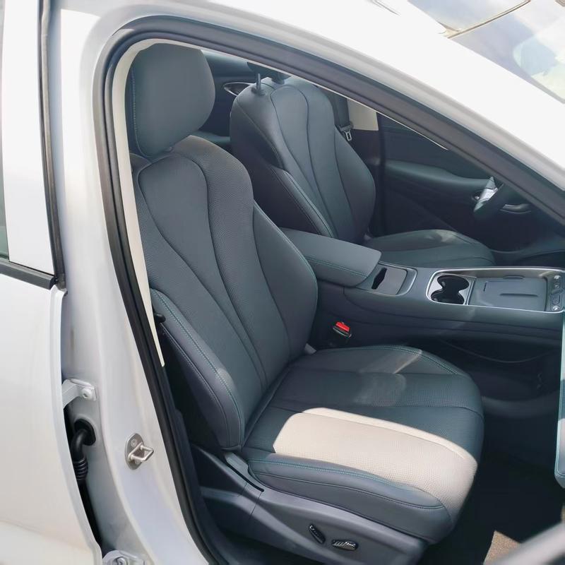 BYD Sea Lion 05 DM-i Hybrid, 2026 — фото 11 из 12