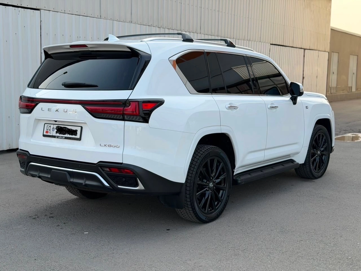 Lexus LX, 2022 — фото 4 из 6