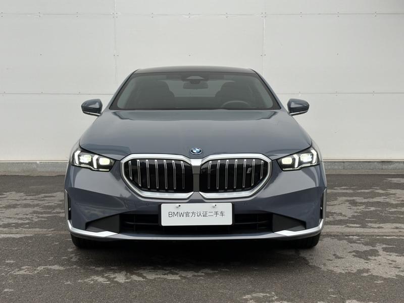 BMW i5, 2025 — фото 2 из 12