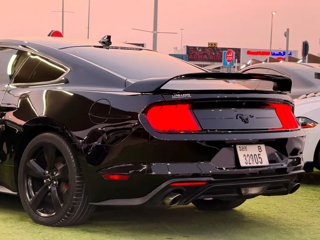 Ford Mustang, 2022 — фото 4 из 10