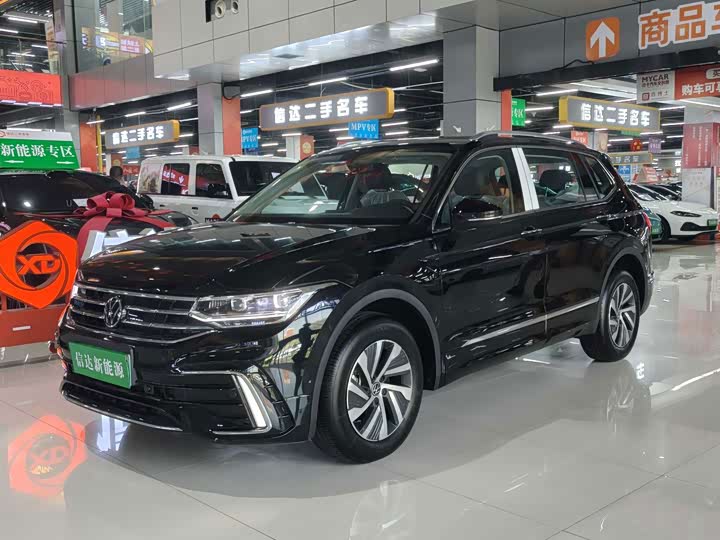 Volkswagen Tiguan L Hybrid, 2025 — купить в Белгороде под ключ
