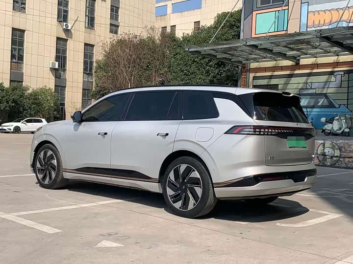 Dongfeng Yipai eπ 008, 2024 — фото 9 из 9