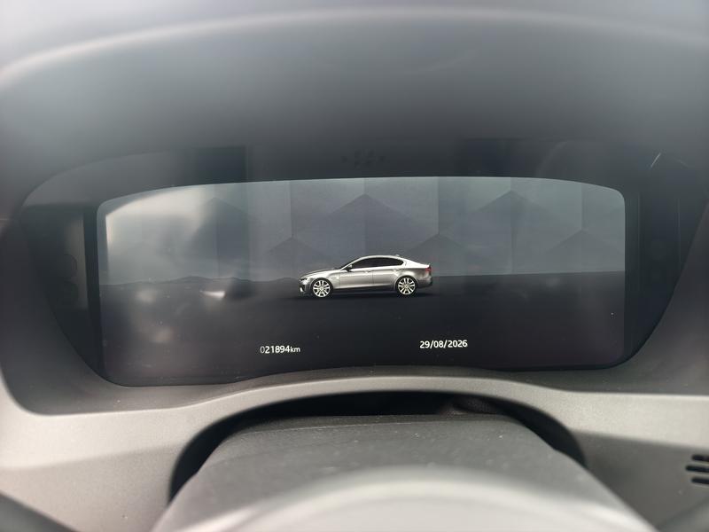 Jaguar XE L, 2022 — фото 8 из 11