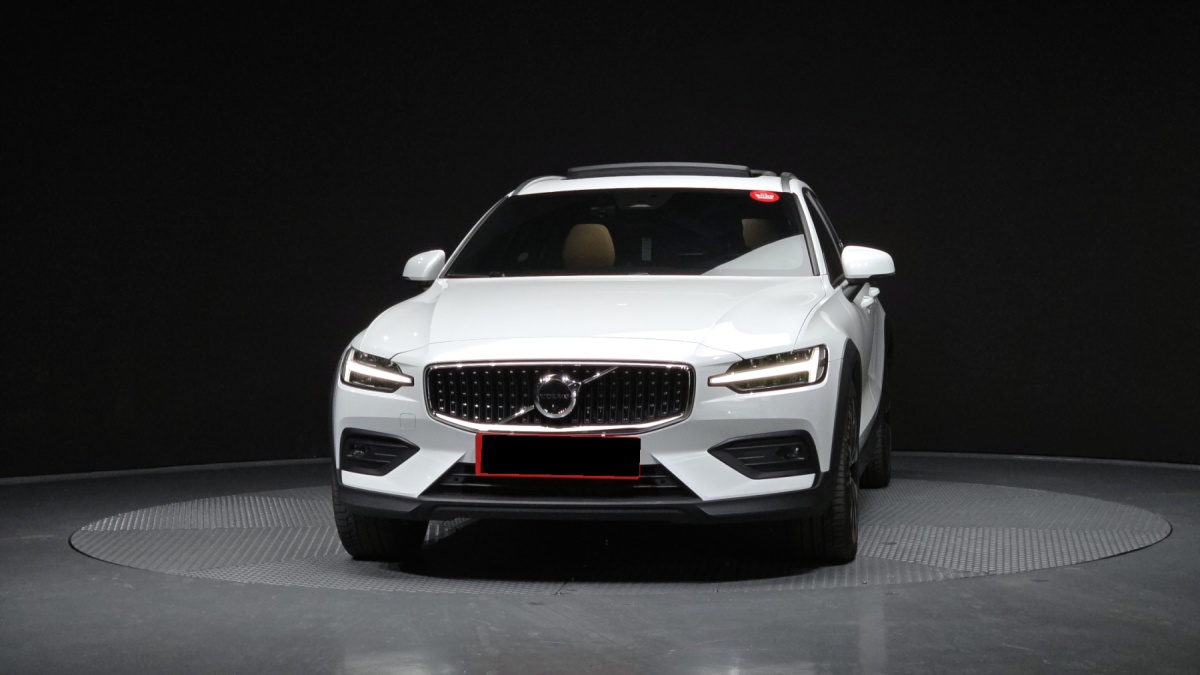 Volvo V60, 2022 — фото 3 из 12