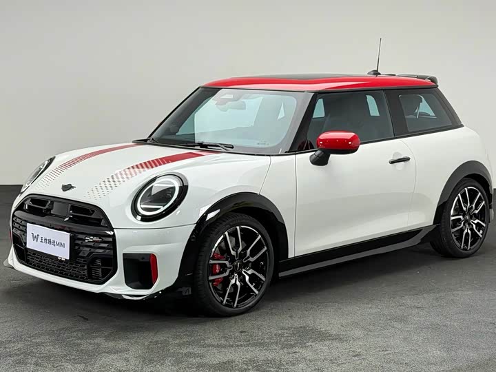 Mini Mini JCW, 2024 — купить в Тольятти под ключ